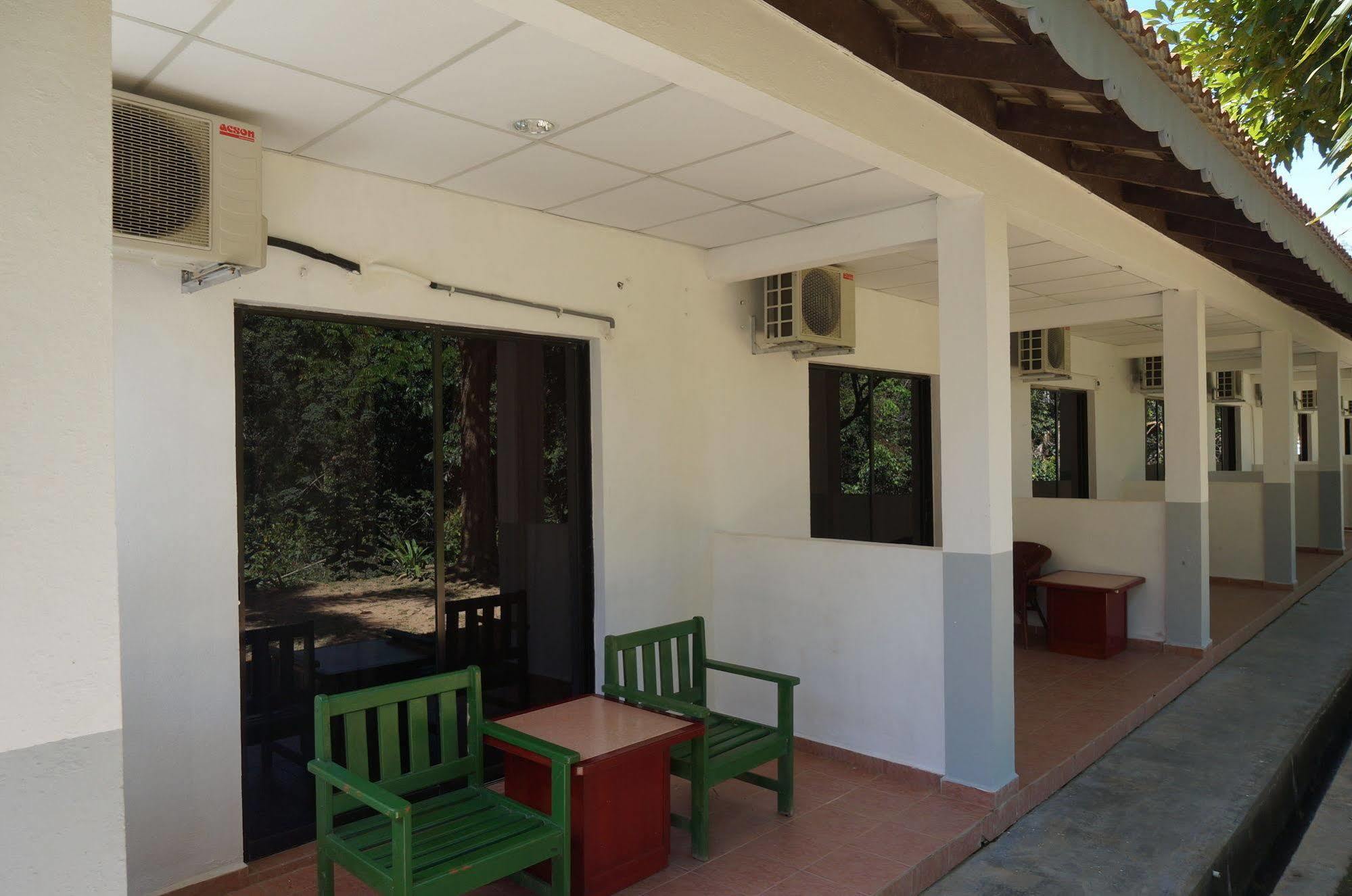 Han Rainforest Resort Kuala Tahan Ngoại thất bức ảnh